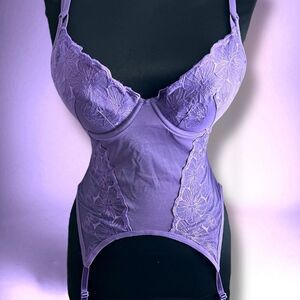 Vintage 90’s Victoria’s Secret Purple floral Lace mesh Bustier NWT
